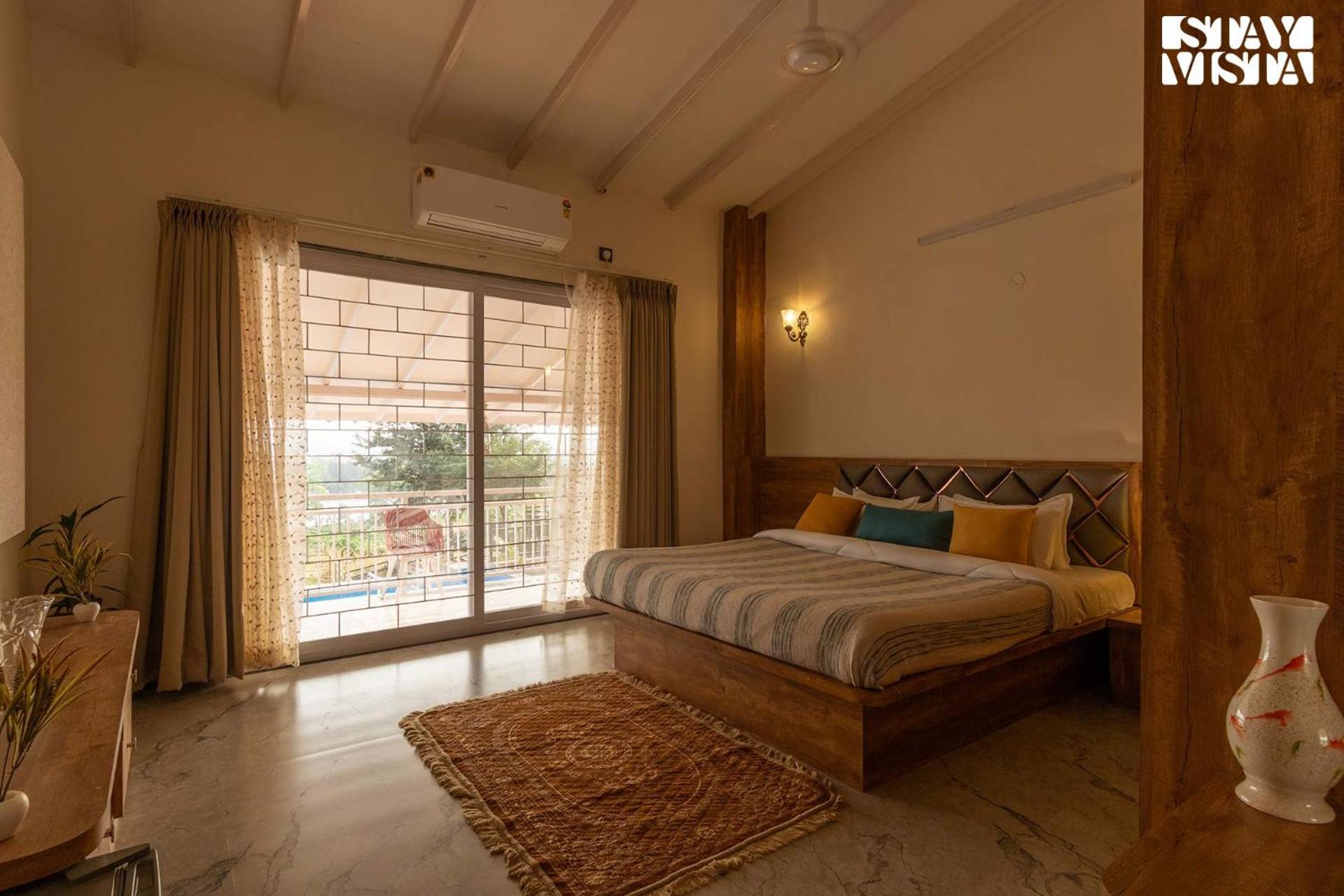 Stayvista'S Harvest Haven - Pool-View Villa With Deck & Machan Near Sula Nashik Bagian luar foto